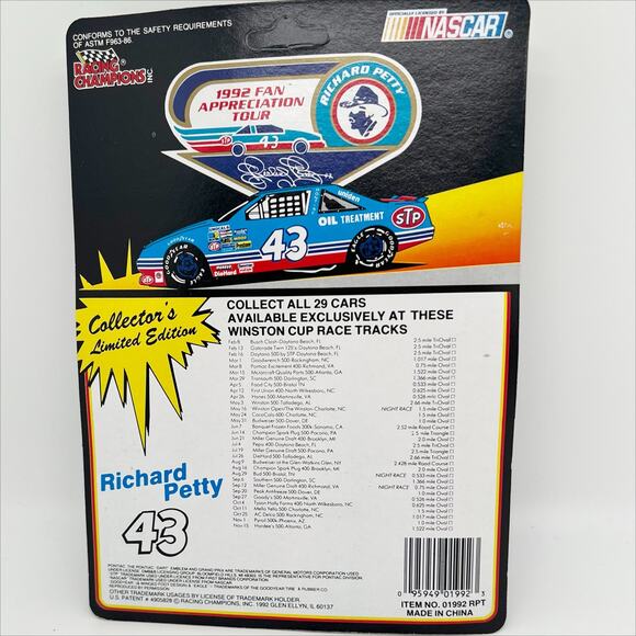 Richard Petty 43 Diecast Car 1992 Fan Appreciation Tour Martinsville Speedway - Picture 3 of 3
